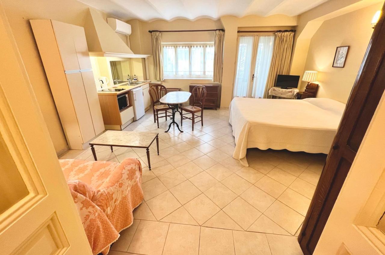 Residence La Villa Leonie Nice Bagian luar foto